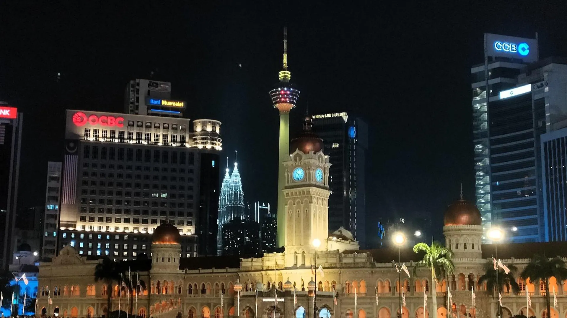 Sky Suites Klcc Homestay By Birdy Stay كوالالمبور شقة