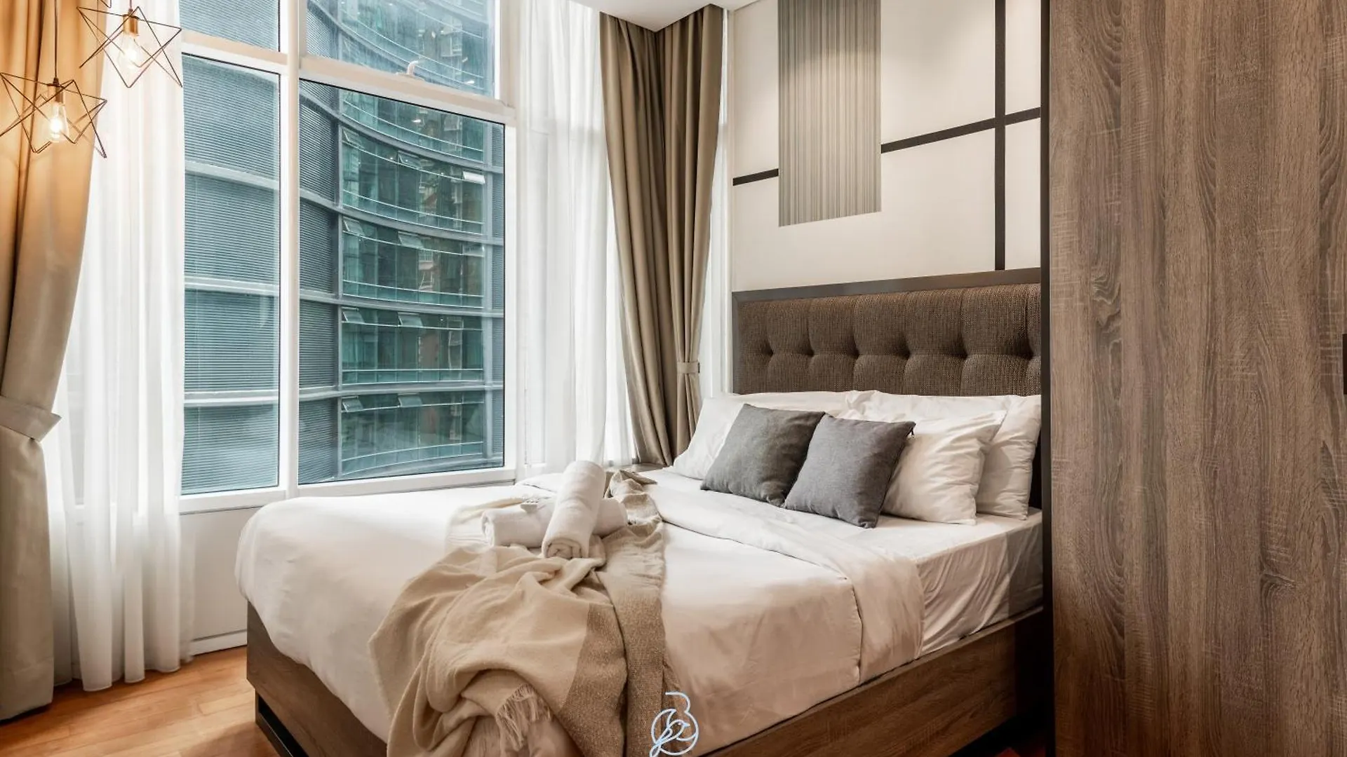 Sky Suites Klcc Homestay By Birdy Stay Kuala Lumpur 0*,