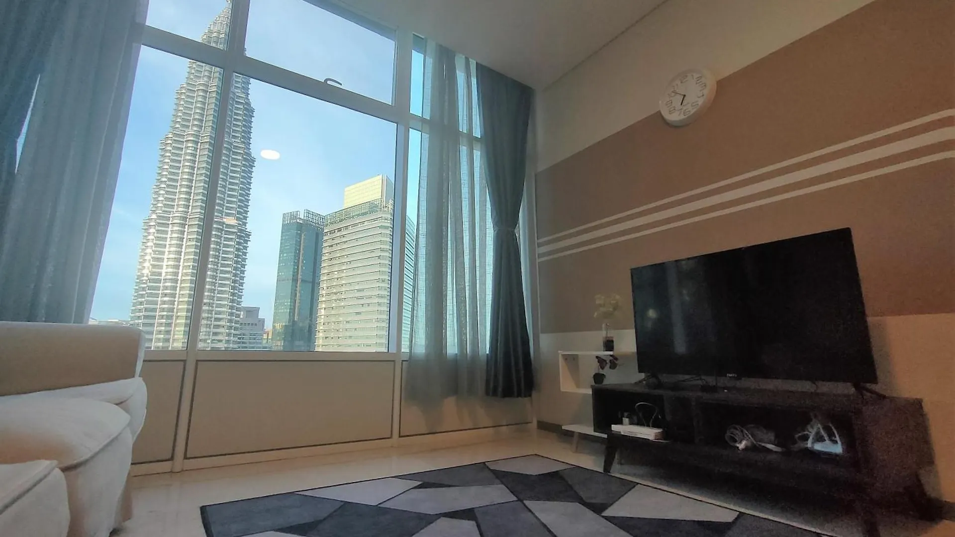 Sky Suites Klcc Homestay By Birdy Stay Kuala Lumpur 0*,  Malaysia