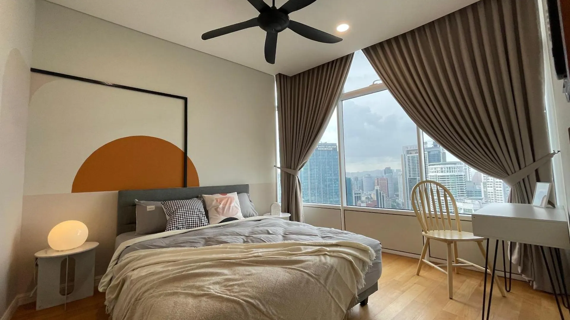 Sky Suites Klcc Homestay By Birdy Stay Kuala Lumpur Apartment